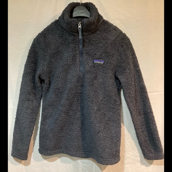Patagonia Tops - Women’s XS Patagonia Black Fuzzy 1/3 Zip Pullover